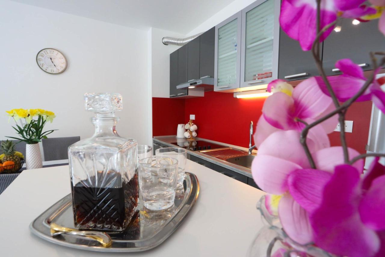 Apartman Petra Makarska Exterior foto