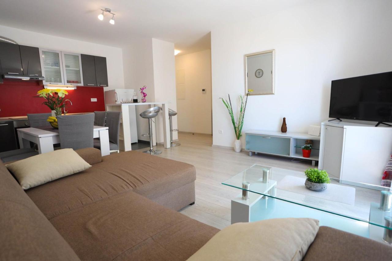 Apartman Petra Makarska Exterior foto